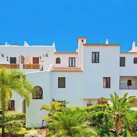 Beautiful 4 Bedroom House With Phenomenal Golf And Mountain Views Apartahotel *