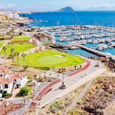 Beautiful 4 Bedroom House With Phenomenal Golf And Mountain Views San Miguel de Abona