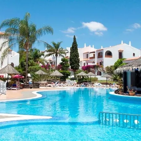 Apartahotel Beautiful 4 Bedroom House With Phenomenal Golf And Mountain Views *
