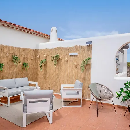 Beautiful 4 Bedroom House With Phenomenal Golf And Mountain Views * San Miguel de Abona