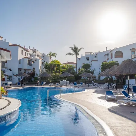 Beautiful 4 Bedroom House With Phenomenal Golf And Mountain Views Aparthotel *